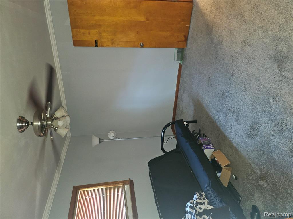 20296 Damman Street, Harper Woods, MI 48225 — Photo 11