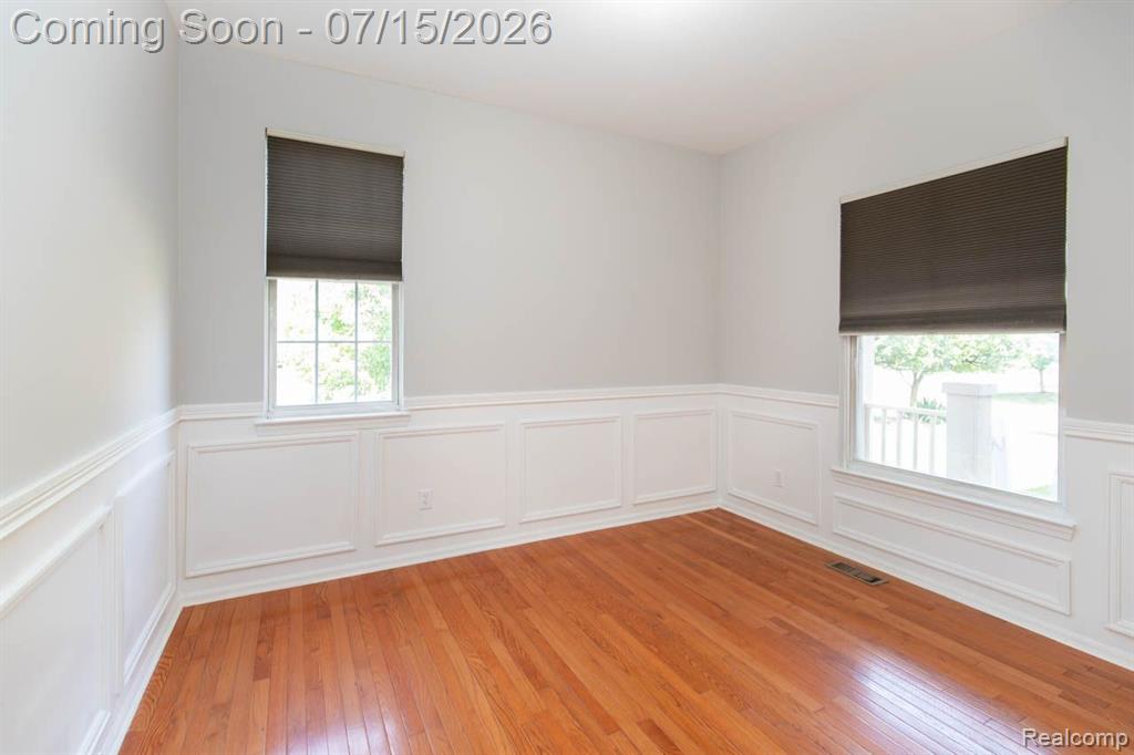 43721 CHERRYWOOD Lane, Canton, MI 48188 — Photo 28