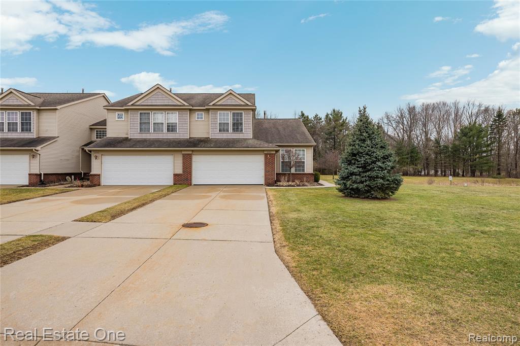 2283 Crystal Crossing Drive, Howell, MI 48843 — Photo 2