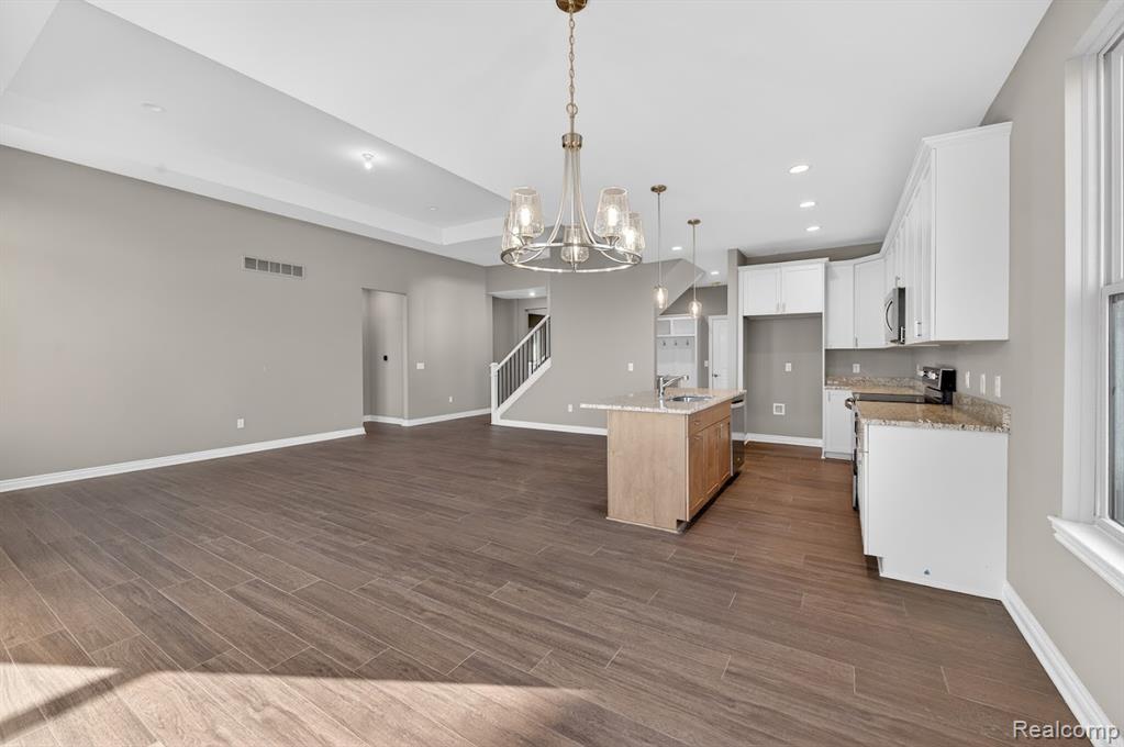 3736 Chatham Place, 6, Brighton, MI 48114 — Photo 14