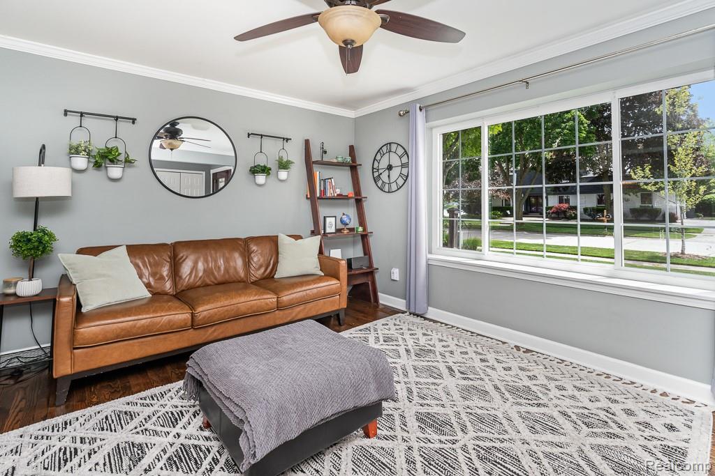 1847 Lyster Lane, Troy, MI 48085 — Photo 14