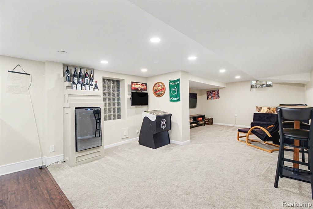 26079 York Road, Huntington Woods, MI — Photo 19