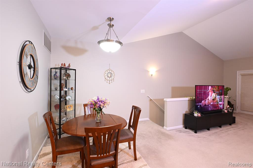 40564 BLYTHEFIELD Lane, Canton, MI 48188 — Photo 13
