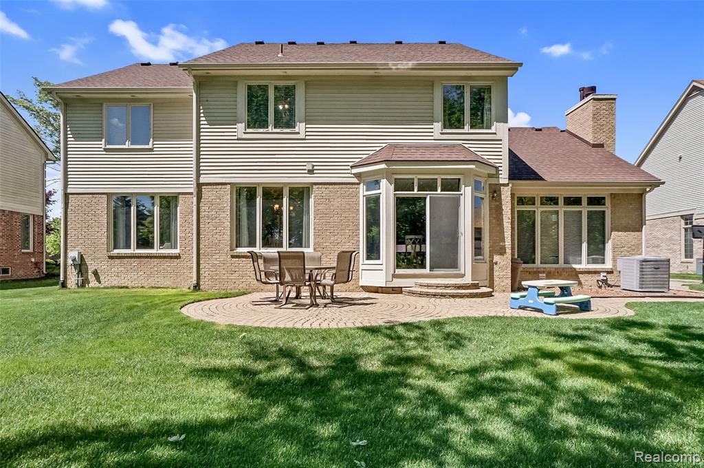 6062 FAIRBORN Drive, Canton, MI 48187 — Photo 5