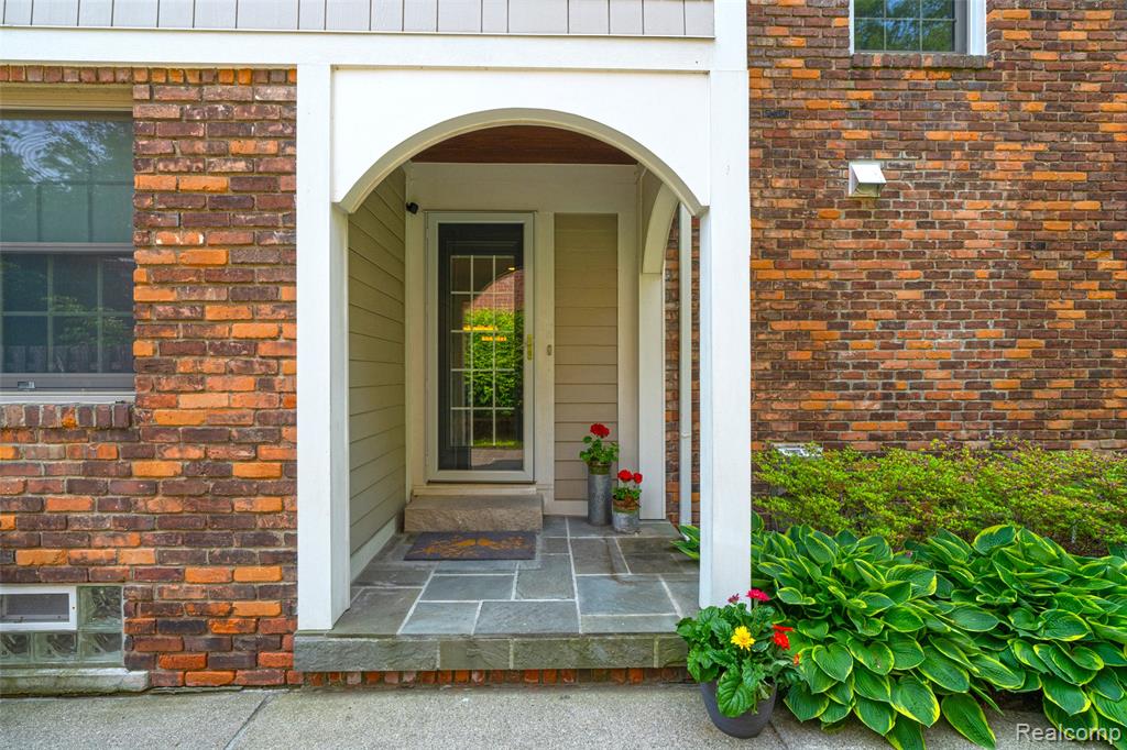 828 Westchester Road, Grosse Pointe Park, MI 48230 — Photo 55