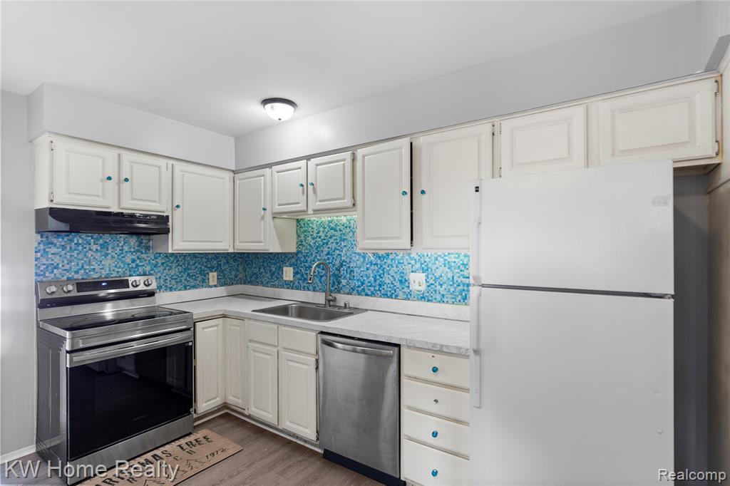 515 Tennyson, Rochester Hills, MI 48307 — Photo 10