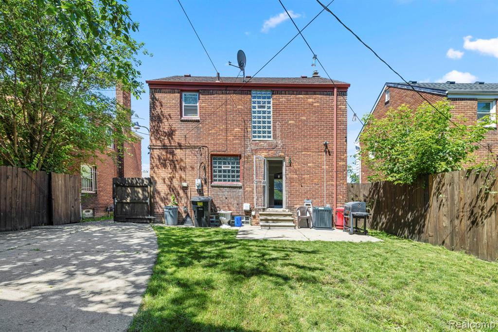 3103 Ewald Circle, Detroit, MI 48238 — Photo 24