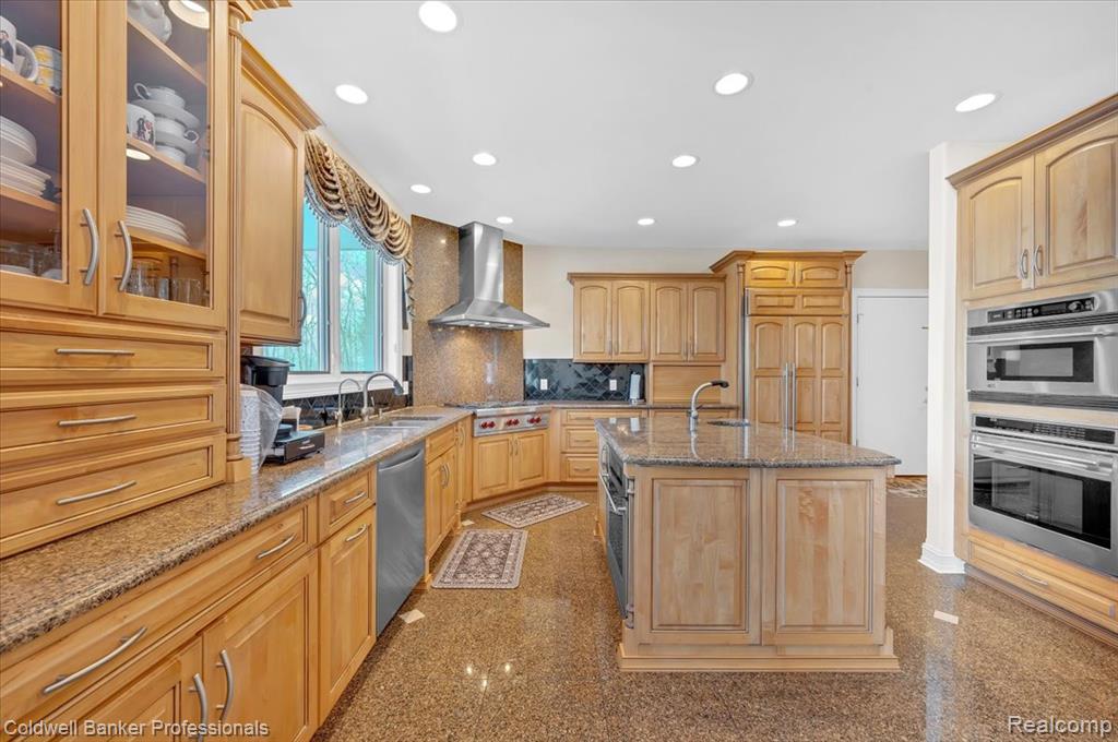 4359 Longview Drive, Lapeer, MI 48446 — Photo 17