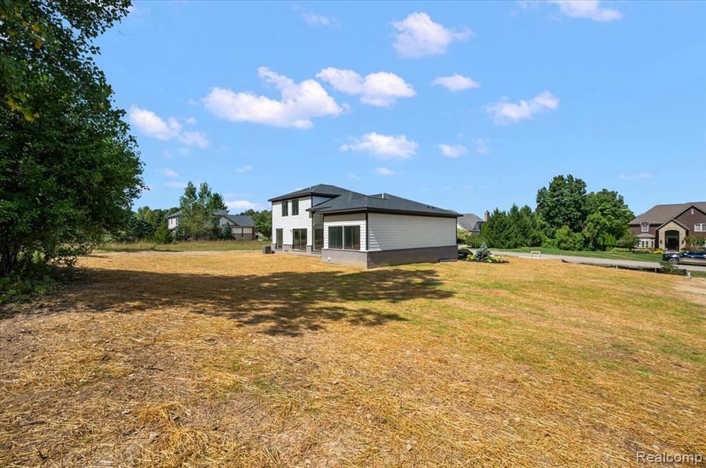 8828 Stonewall E., Clarkston, MI 48348 — Photo 58