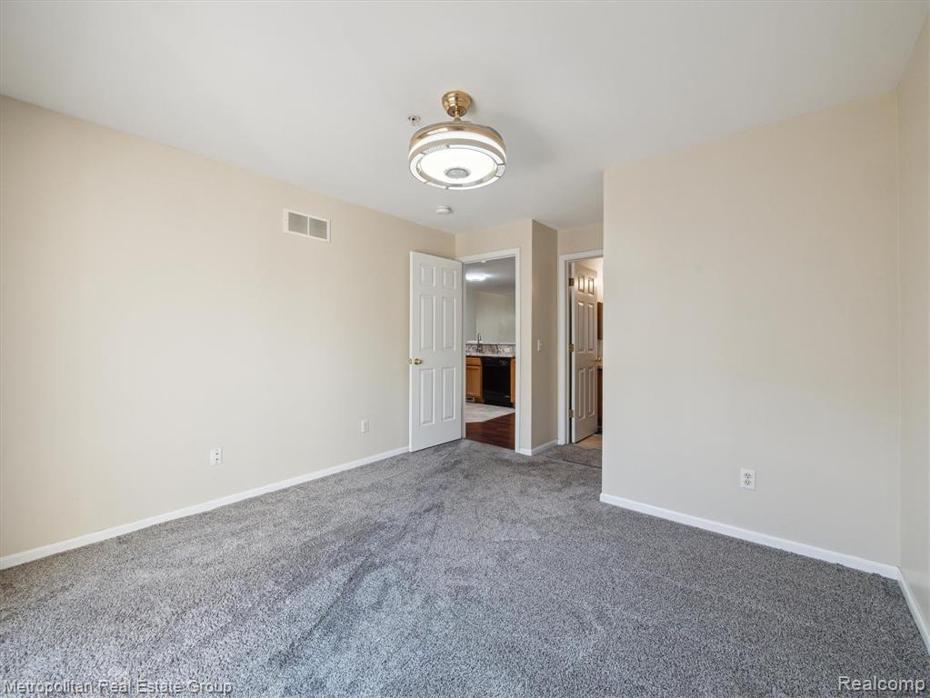 1156 Faulkner, Troy, MI 48083 — Photo 18