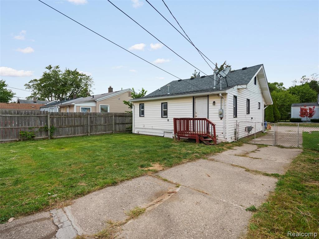 7060 Maxwell Avenue, Warren, MI 48091 — Photo 19