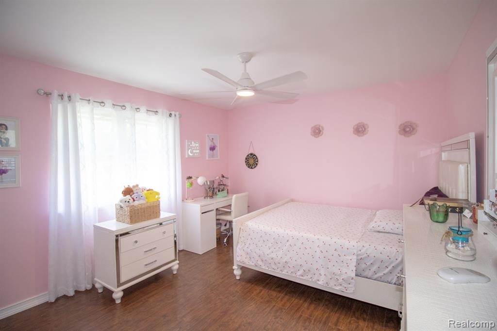 7878 Capri Drive, Canton, MI 48187 — Photo 45