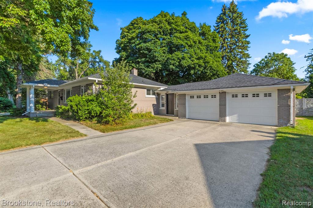 42475 Postiff Avenue, Plymouth, MI 48170 — Photo 4