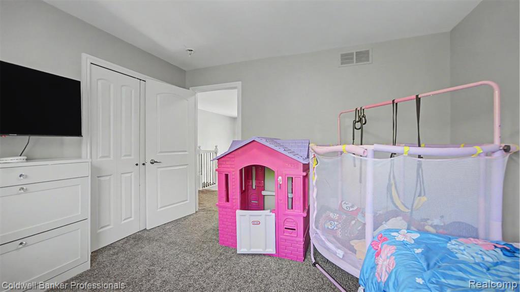 22262 Brywood Court, Clinton Twp, MI 48036 — Photo 33