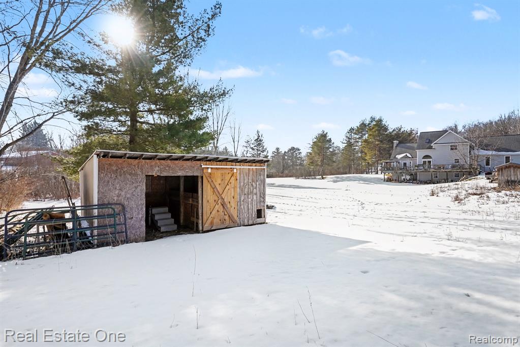 18403 Taylor Lake Road, Holly, MI 48442 — Photo 33