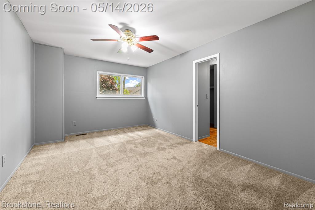 819 Kirts Boulevard, Troy, MI 48084 — Photo 13