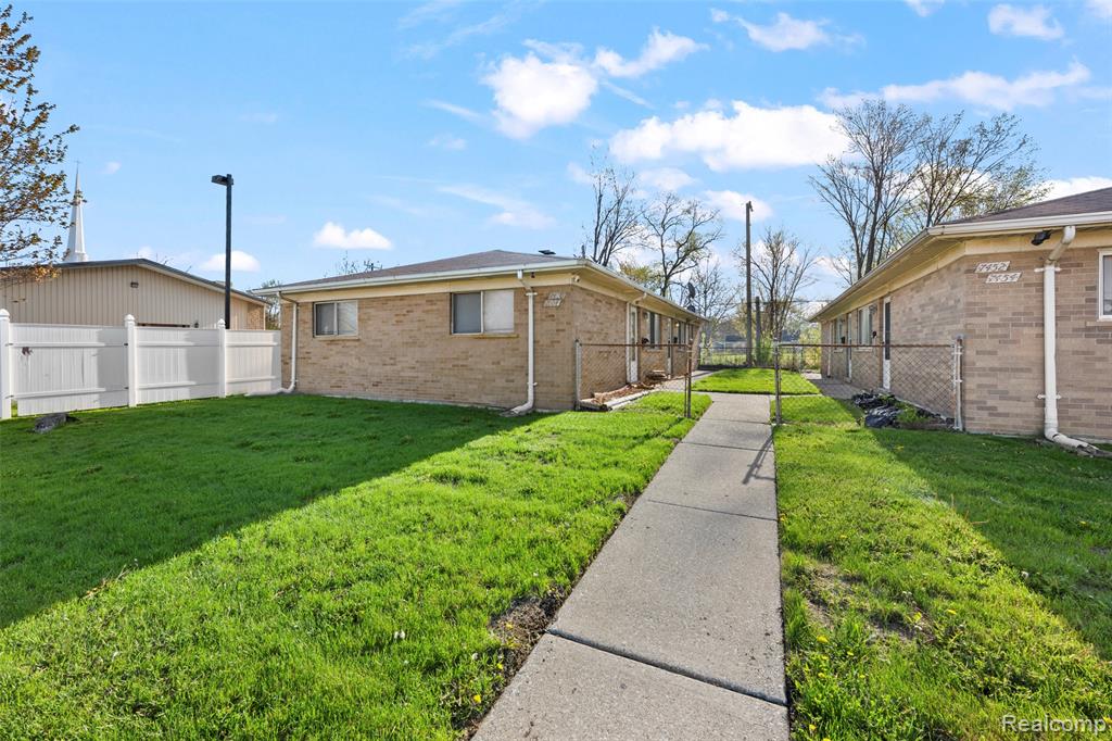 7452/7454 Southfield Road, Detroit, MI 48228 — Photo 9