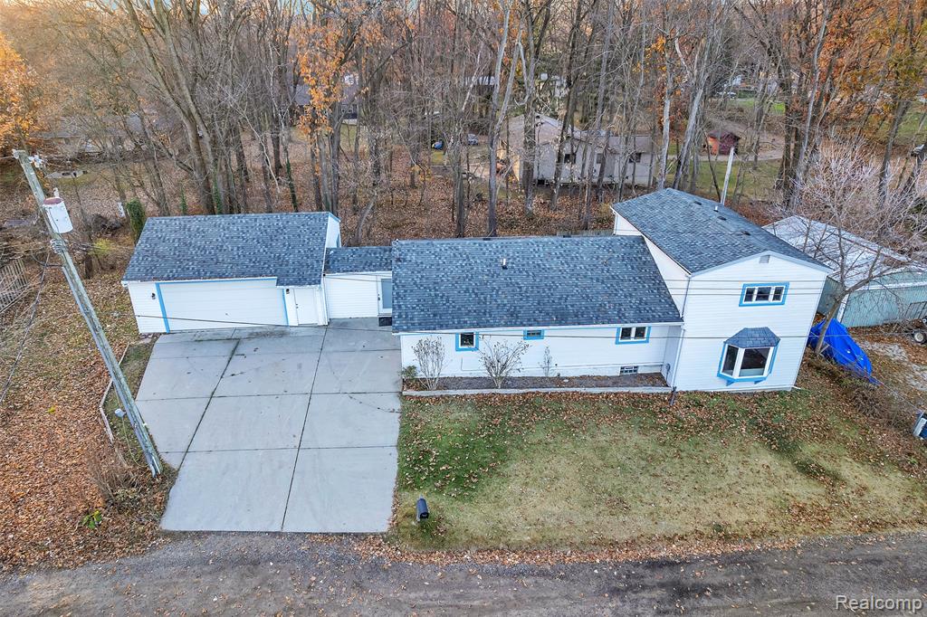 8165 Leonard Drive, Holly, MI 48442 — Photo 74