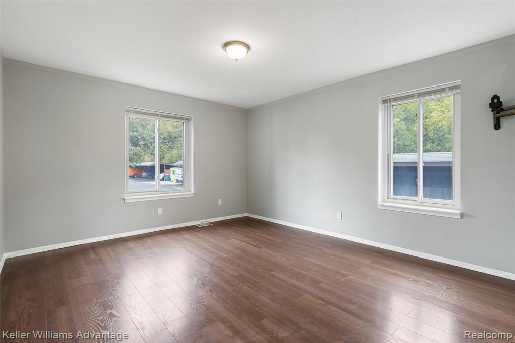 29464 Bobrich Street, 49, Livonia, MI 48152 — Photo 9