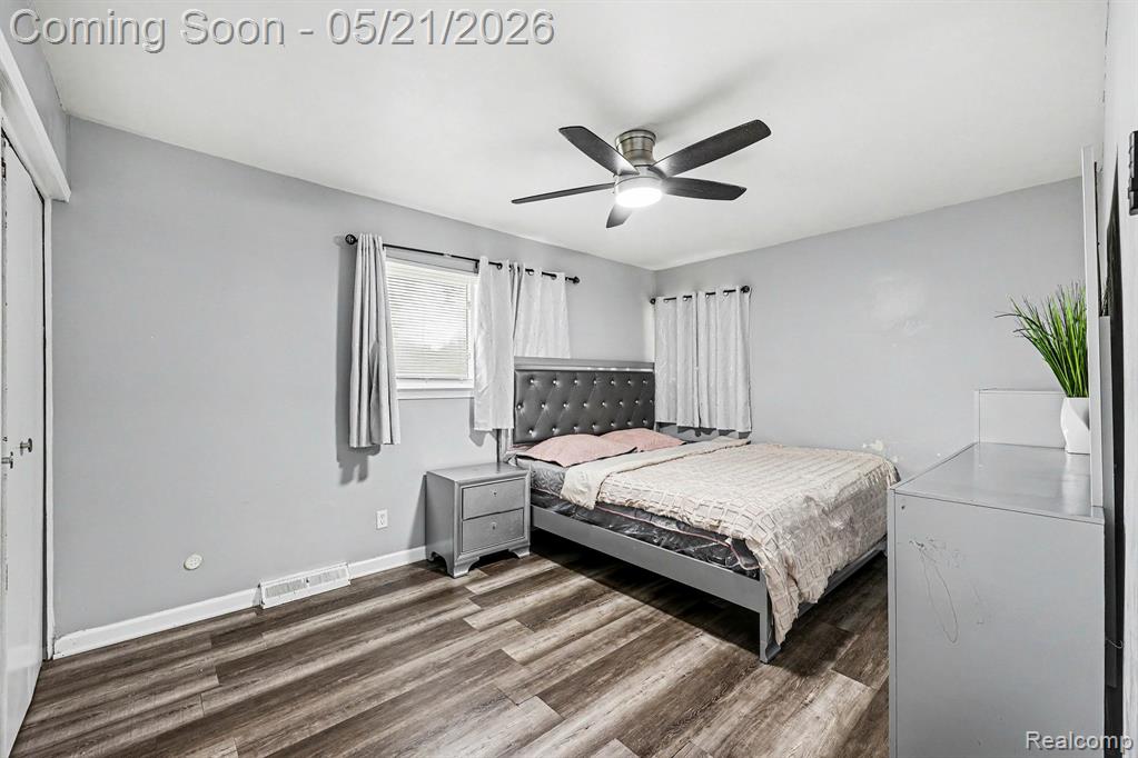 28326 Alden Street, Madison Heights, MI 48071 — Photo 12