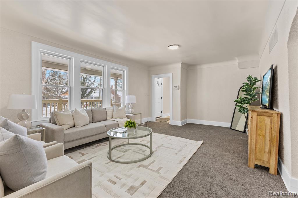 24857 Landau, Center Line, MI 48015 — Photo 7