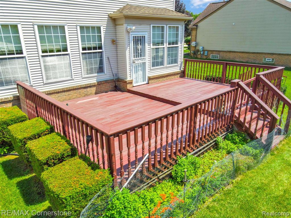 8307 Parkside Drive, Westland, MI — Photo 55