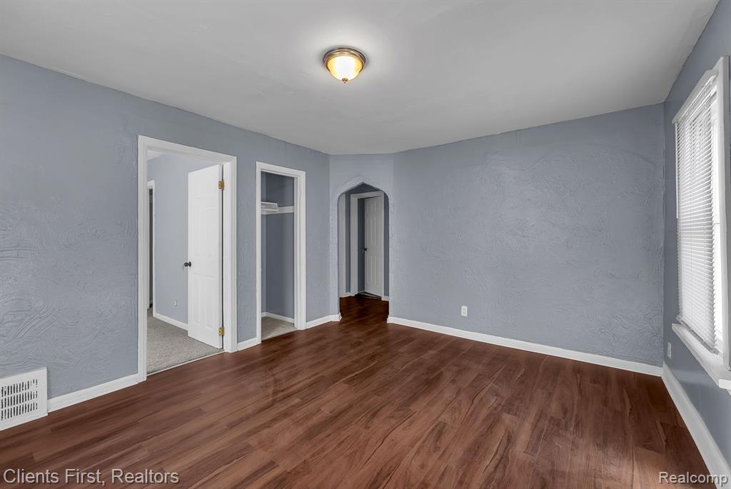 15435 Fielding Street, Detroit, MI 48223 — Photo 7