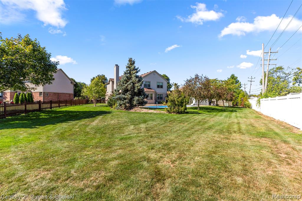 710 Saint Johns Blvd. Saint Johns Boulevard, Lincoln Park, MI 48146 — Photo 51