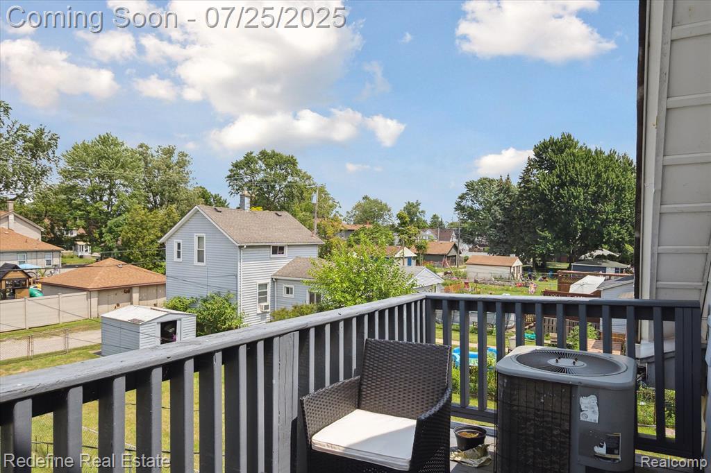 566 Poplar Street, Wyandotte, MI 48192 — Photo 21