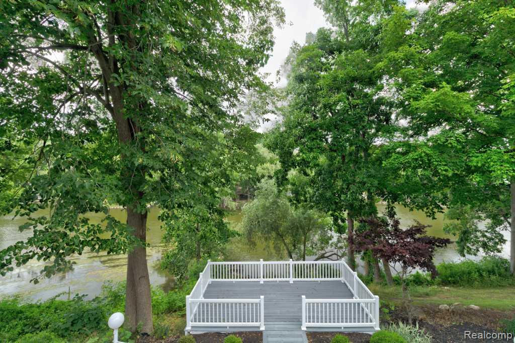 2973 Thorncrest Drive SE, Grand Rapids, MI 49546 — Photo 12
