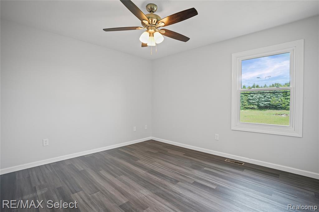4176 Tyrell Road, Owosso, MI 48867 — Photo 21