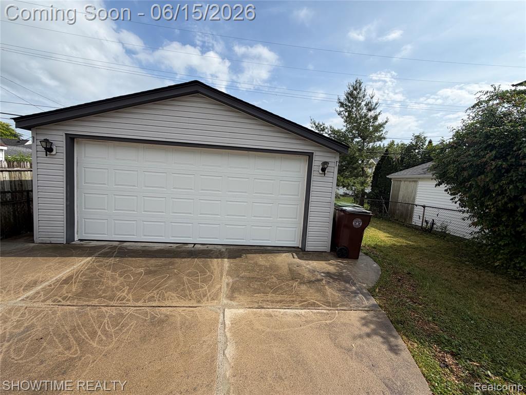 13395 Pullman Street, Southgate, MI 48195 — Photo 17