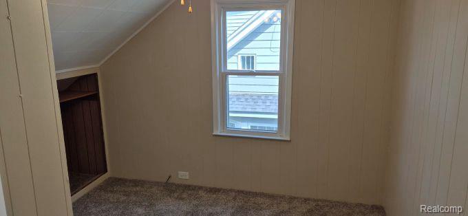 830 KNOWLES Street, Royal Oak, MI 48067 — Photo 17