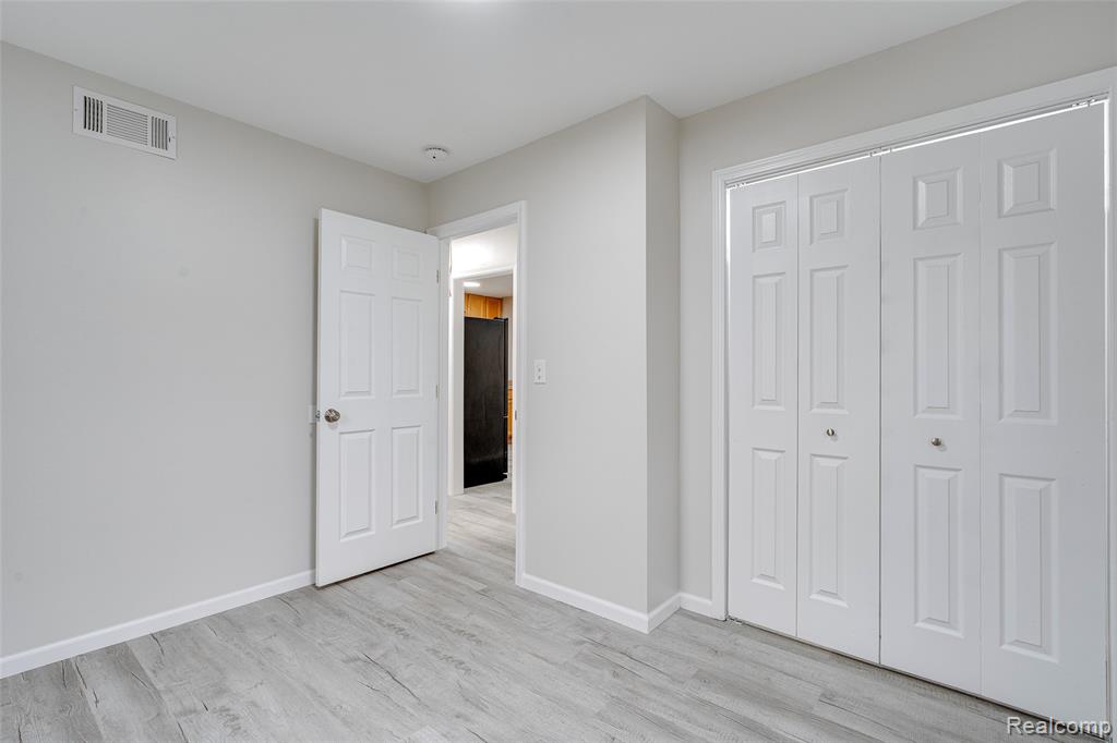 7451 Cavell Street, Westland, MI — Photo 20