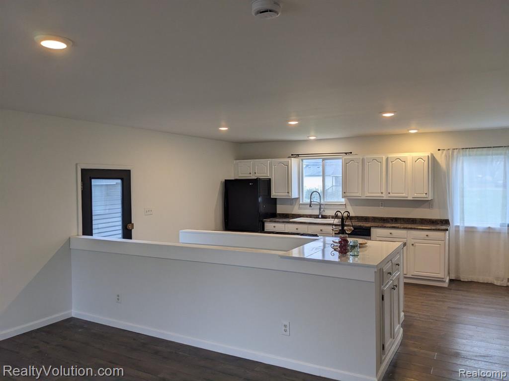 6219 PINE Street, Mayville Vlg, MI 48744 — Photo 6