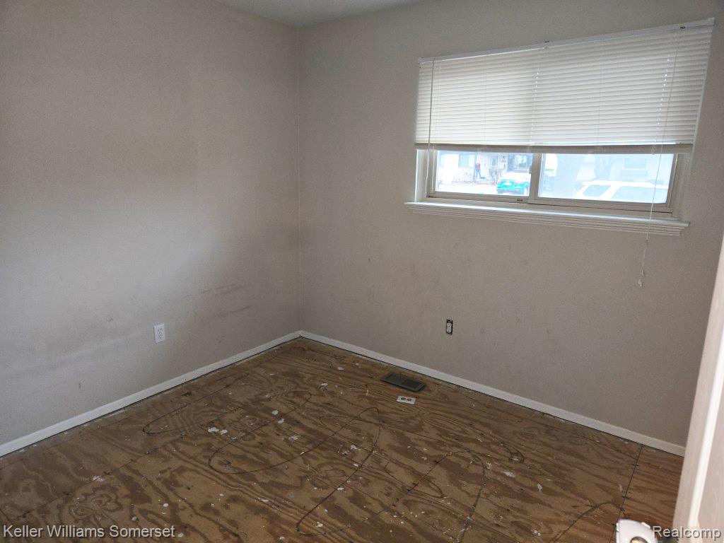 41314 Wessel Drive, Sterling Heights, MI 48313 — Photo 25