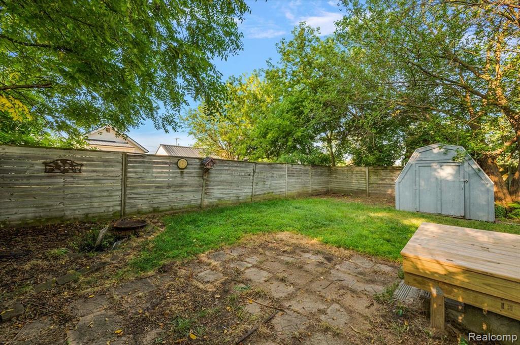 108 Oakwood Street, Holly, MI 48442 — Photo 46