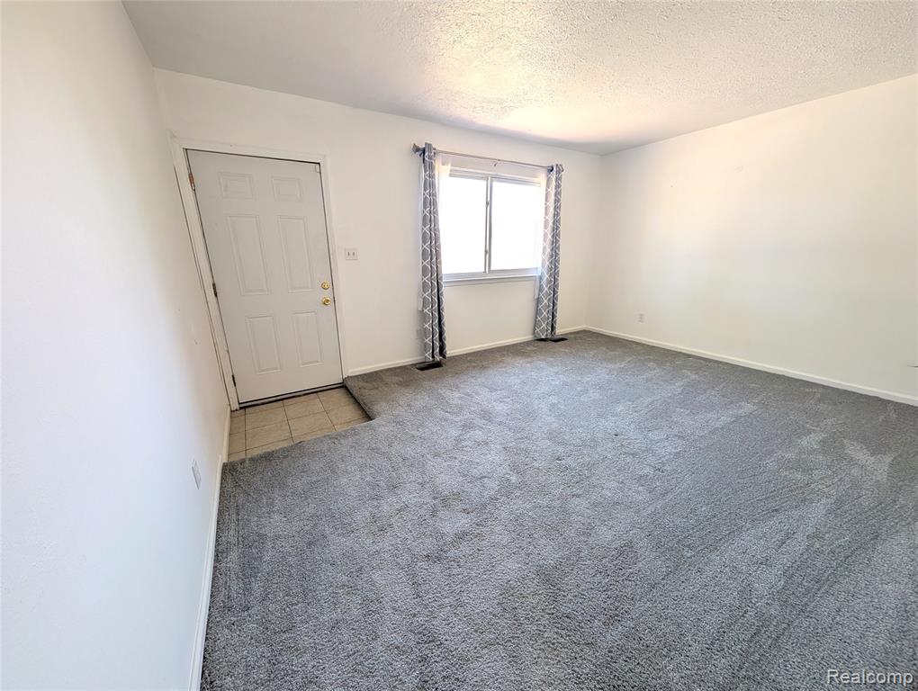 6762 Niagara Street, Romulus, MI 48174 — Photo 4