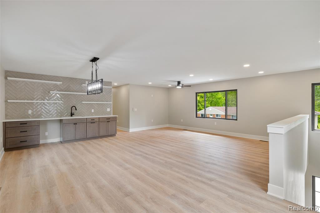 7598 Lake Park Avenue, Ira, MI — Photo 34
