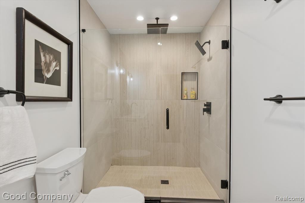 125 N Washington Ave Avenue, Royal Oak, MI, 48067