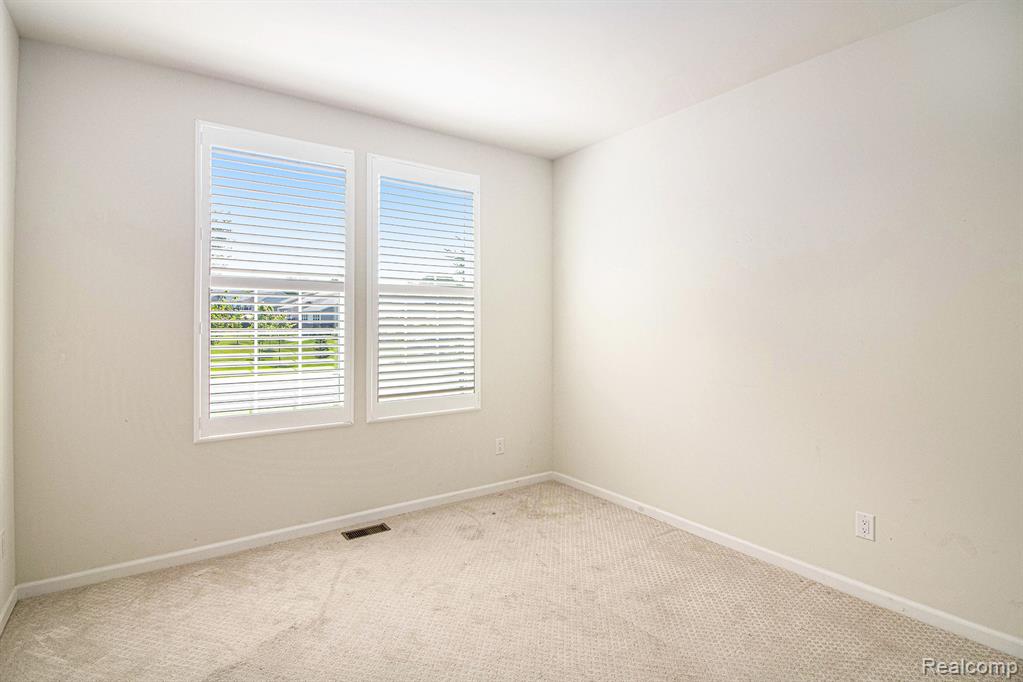 4104 Ashdale Way, Clarkston, MI 48348 — Photo 15