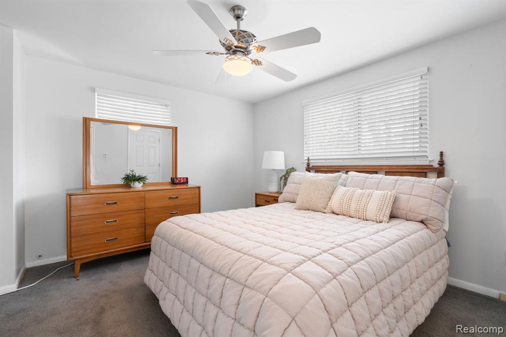 10065 Hart Avenue, Huntington Woods, MI — Photo 26