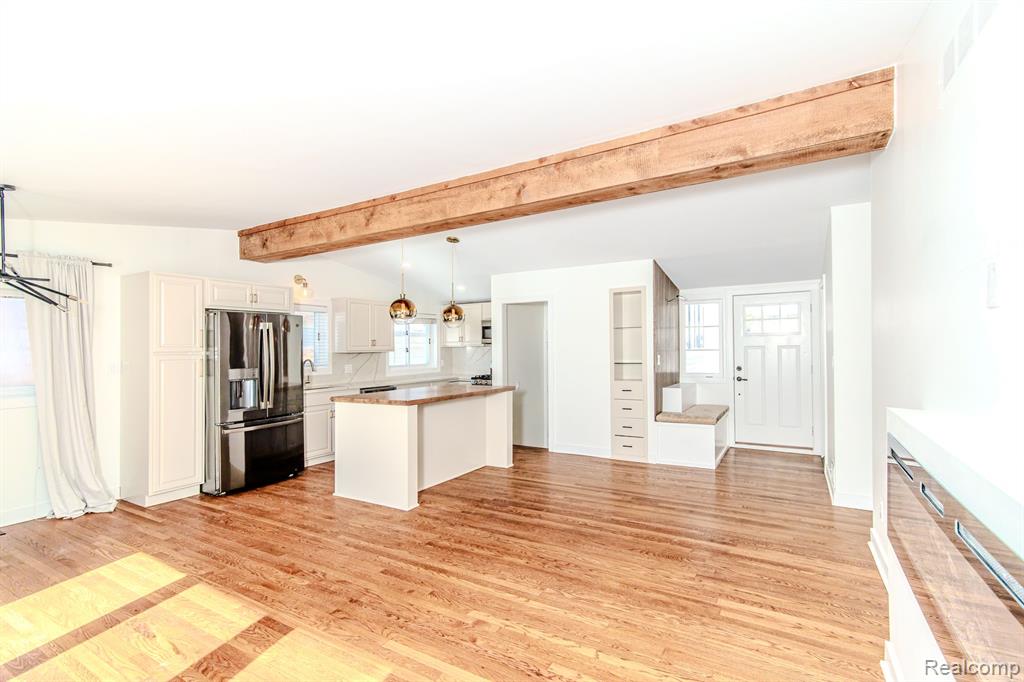 811 NORWICH Street, Birmingham, MI 48009 — Photo 3