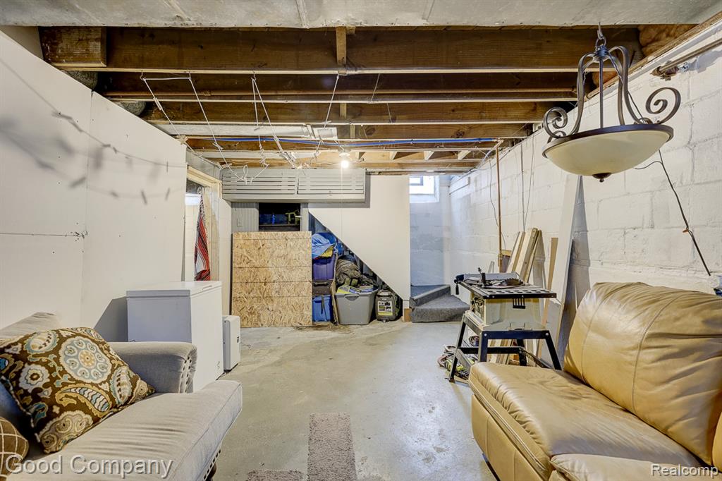 18669 Coyle Street, Detroit, MI 48235 — Photo 32