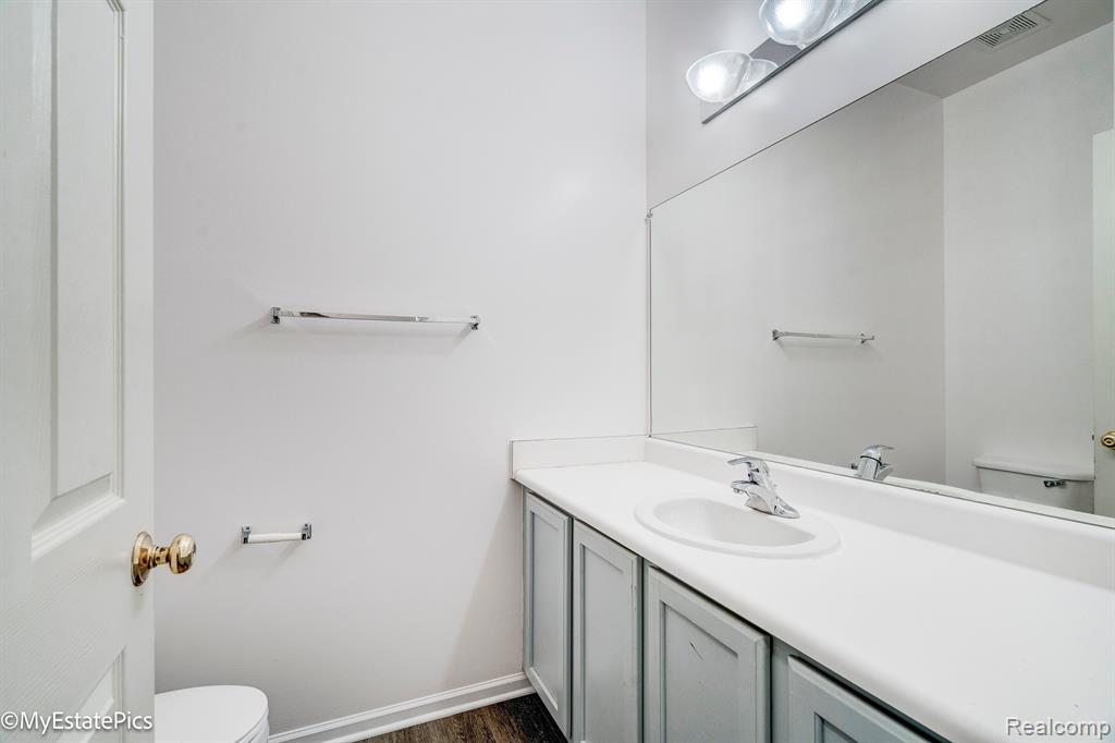 41777 MITCHELL Road, Novi, MI 48377 — Photo 33