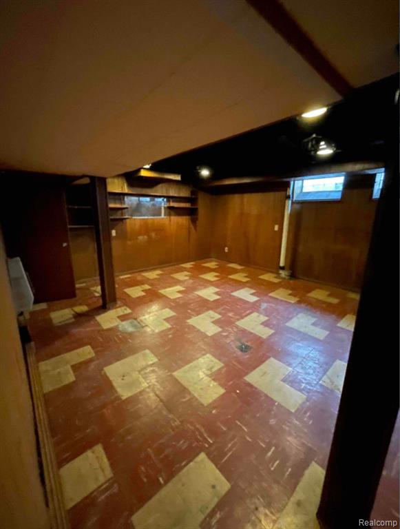 9327 Cloverlawn Street, Detroit, MI 48204 — Photo 16
