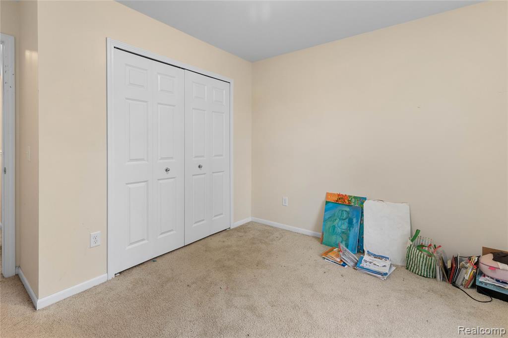 5181 Yemans Street, Hamtramck, MI 48212 — Photo 17