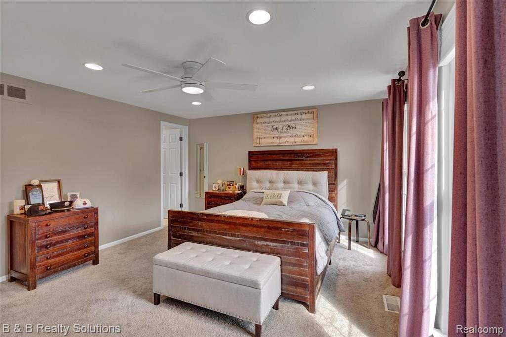6750 Wing Lake Road, Bloomfield Hills, MI 48301 — Photo 27