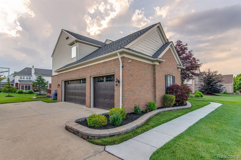 352 ELMINGTON, Canton, MI 48188 — Photo 4