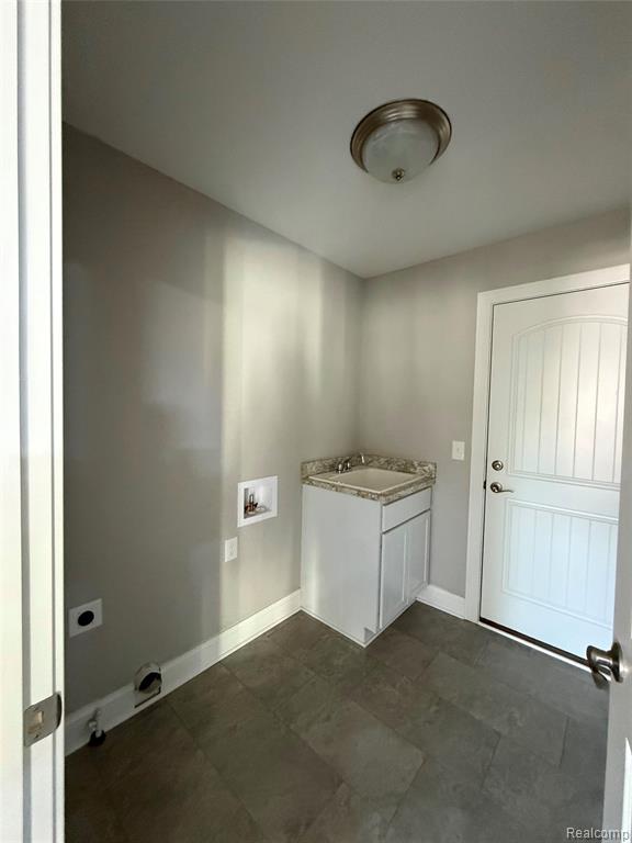 255 Canyon Creek Court, 49, Howell, MI 48843 — Photo 13